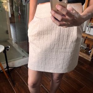 Beautiful Cream and gold textured skirt and It has pockets!  :)